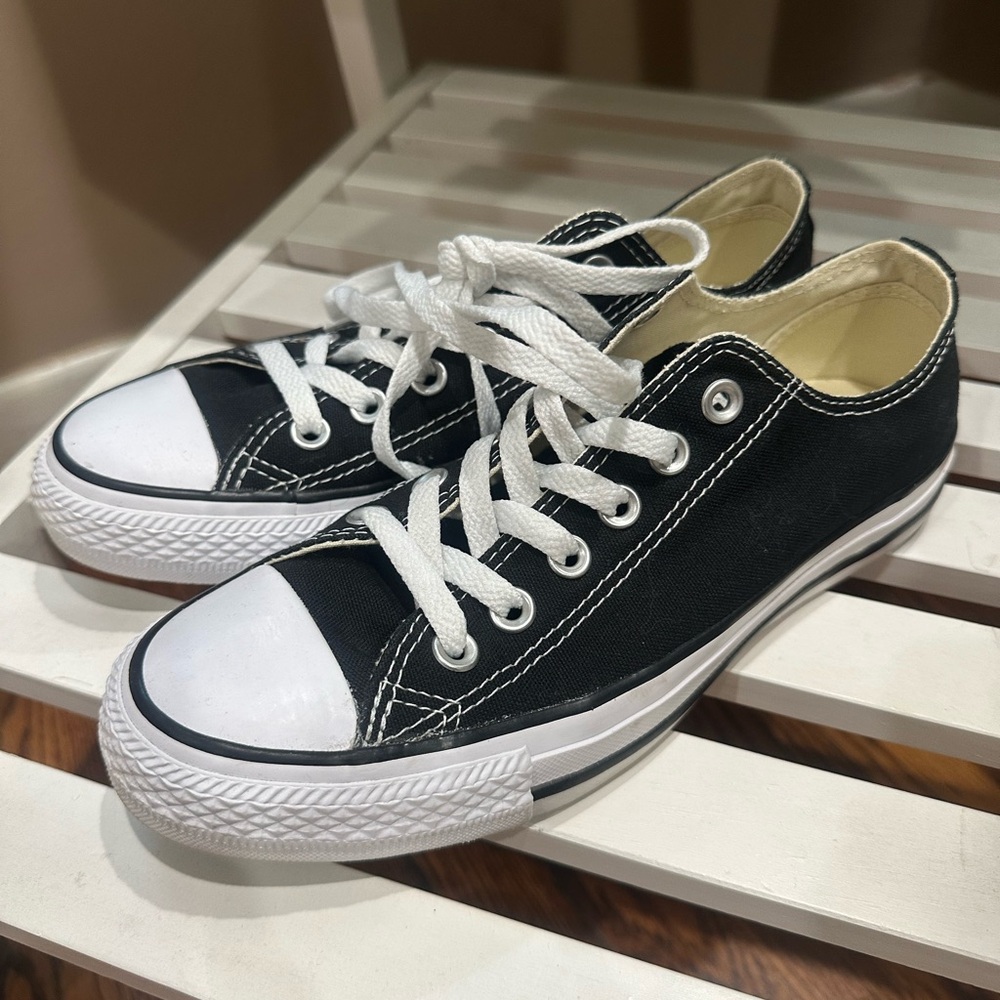 Converse Low Top Sneakers